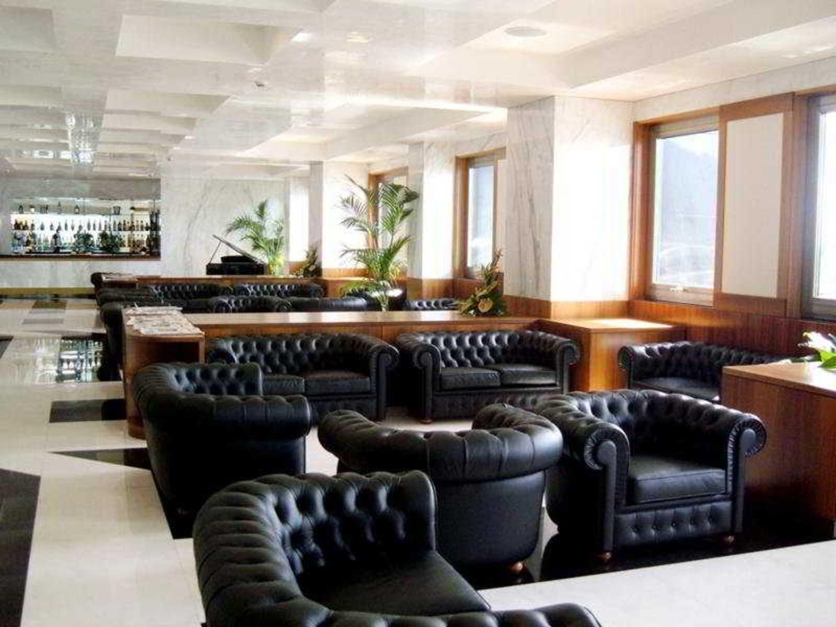 Grand Hotel Salerno Esterno foto