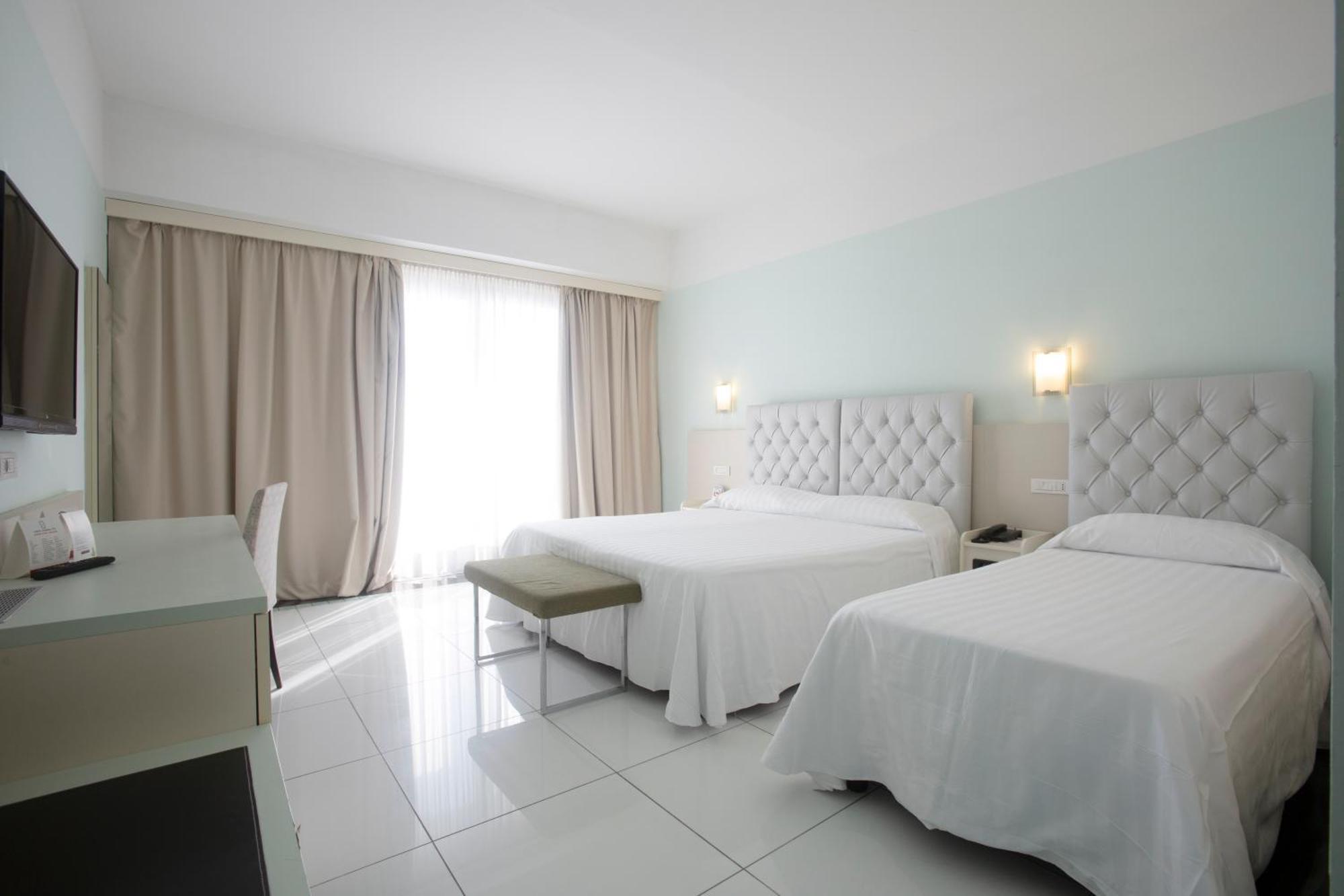 Grand Hotel Salerno Esterno foto