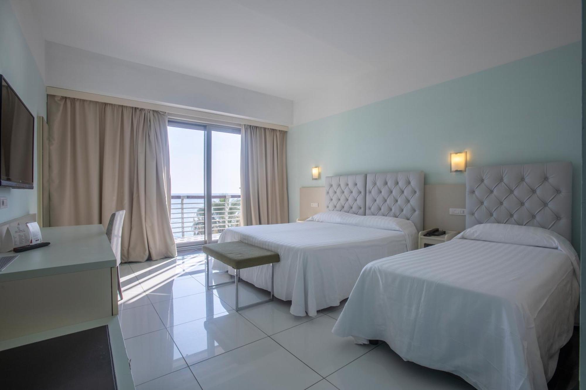 Grand Hotel Salerno Esterno foto