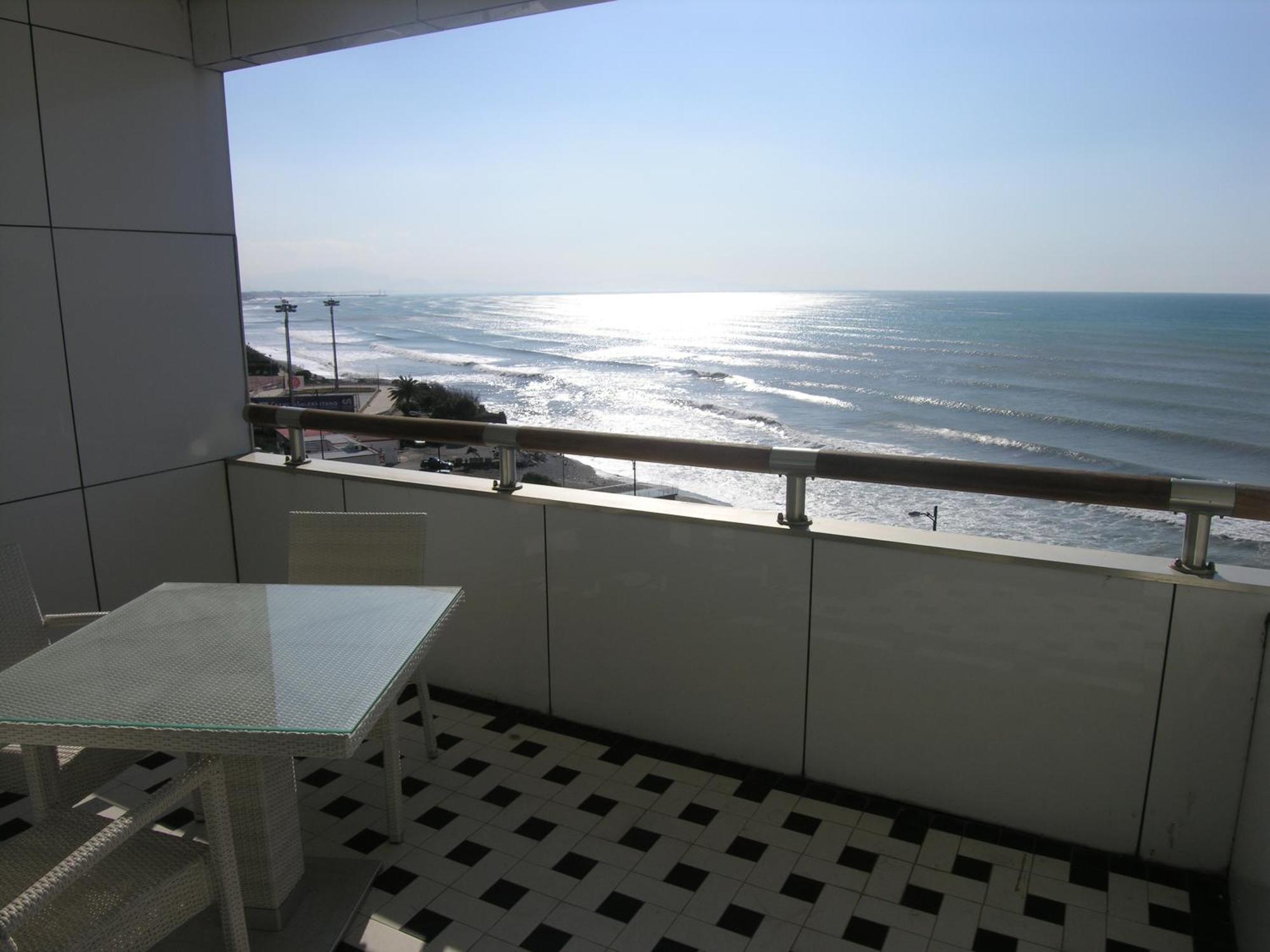 Grand Hotel Salerno Esterno foto