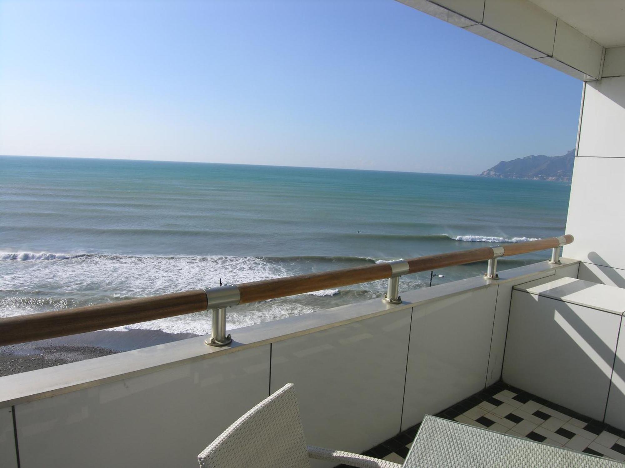 Grand Hotel Salerno Esterno foto